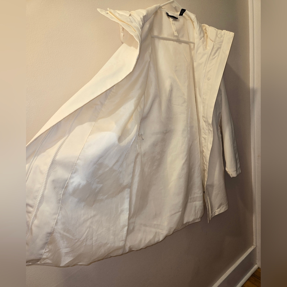 Swiss Tech Rain Jacket - Picture 5 of 14